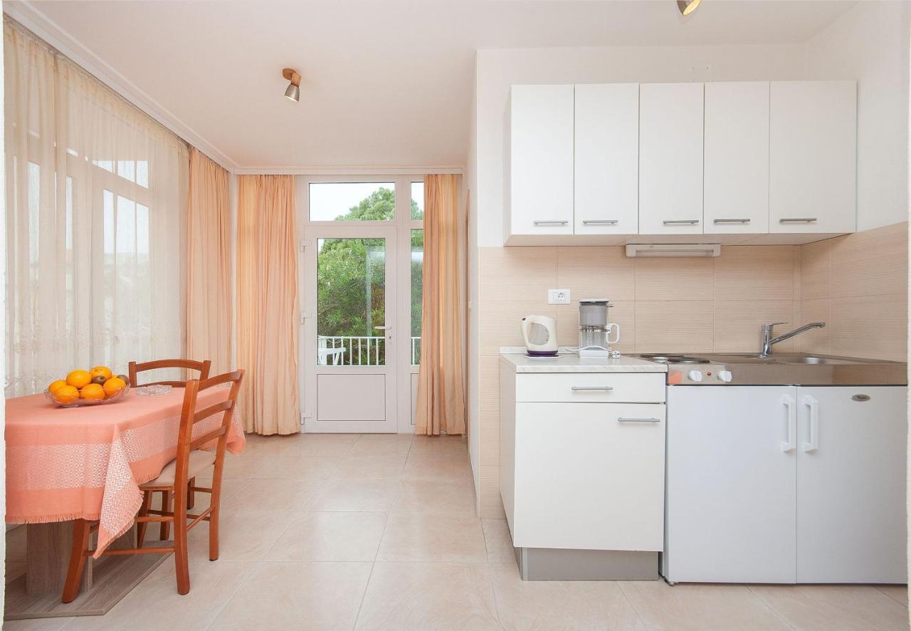 Apartments Ante Makarska Exterior foto