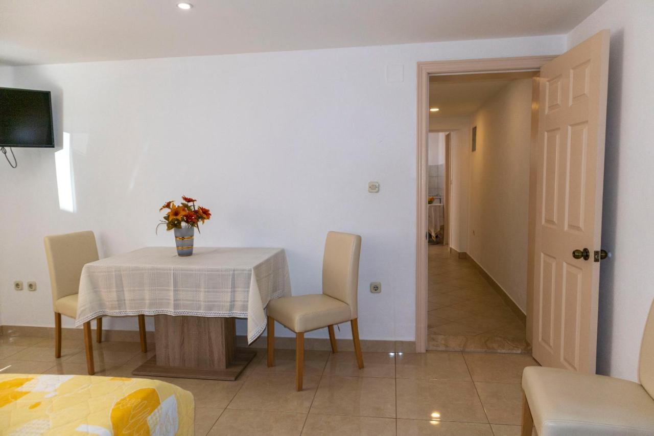 Apartments Ante Makarska Exterior foto